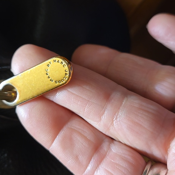 Marc by Marc Jacobs EUC Dome Style Satchel/Crossbody Bag🔥🔥🔥🔥 - Picture 6 of 11